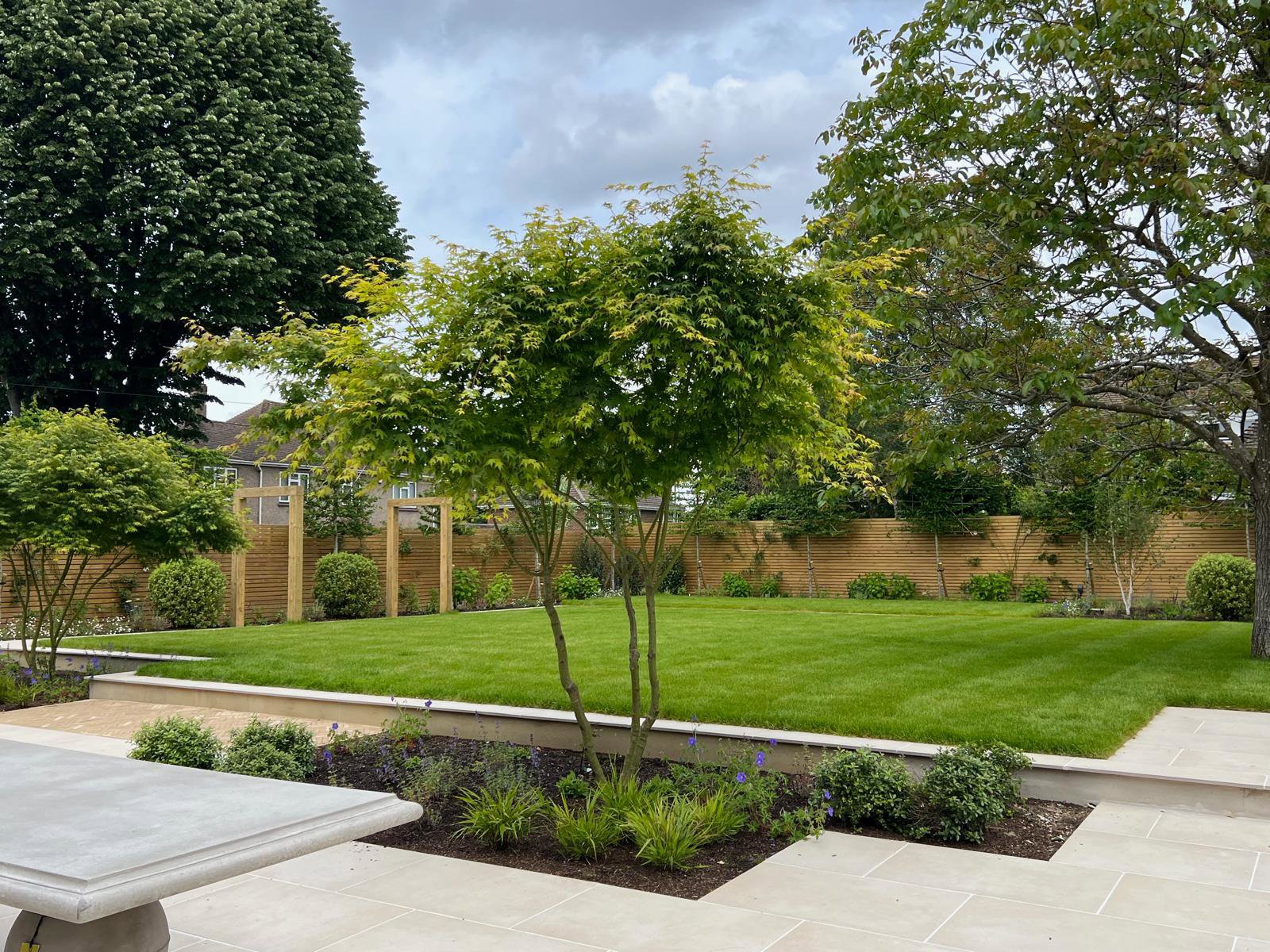 Modern Classic Family Garden - 1
