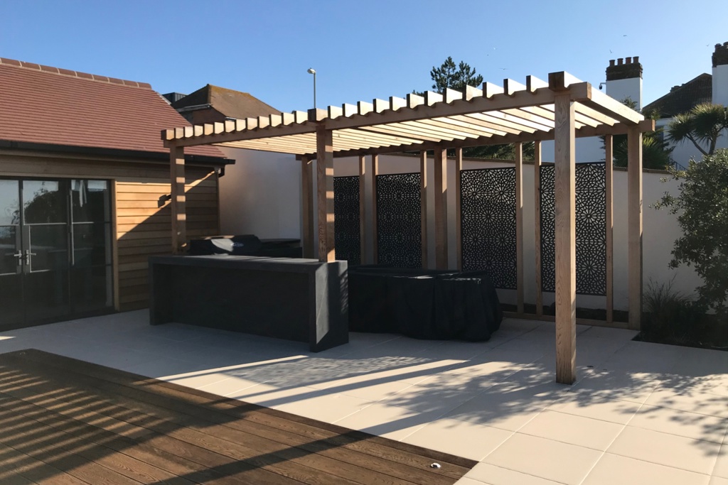 Pergola shade seating