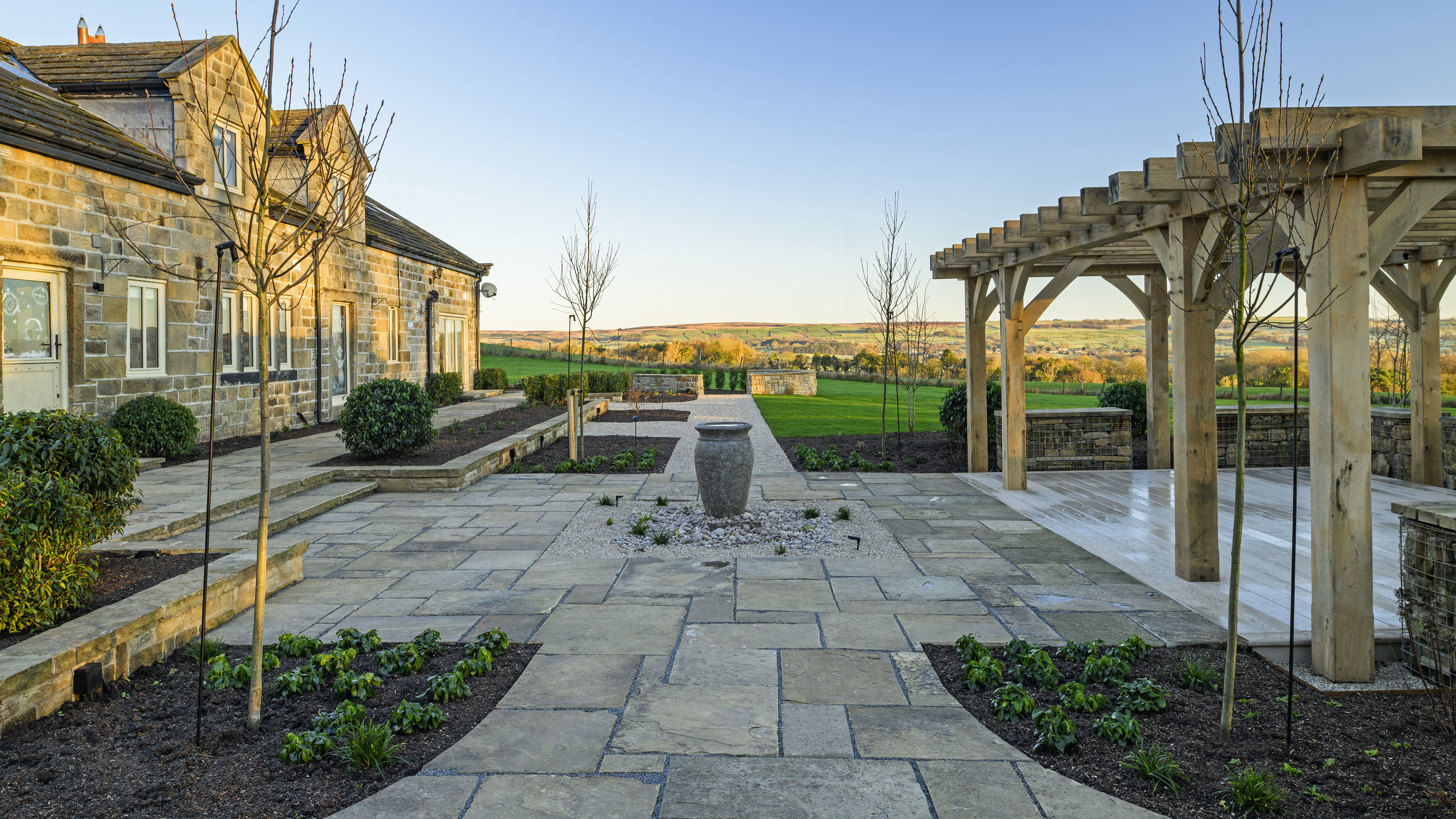 Garden design courtyard for country garden