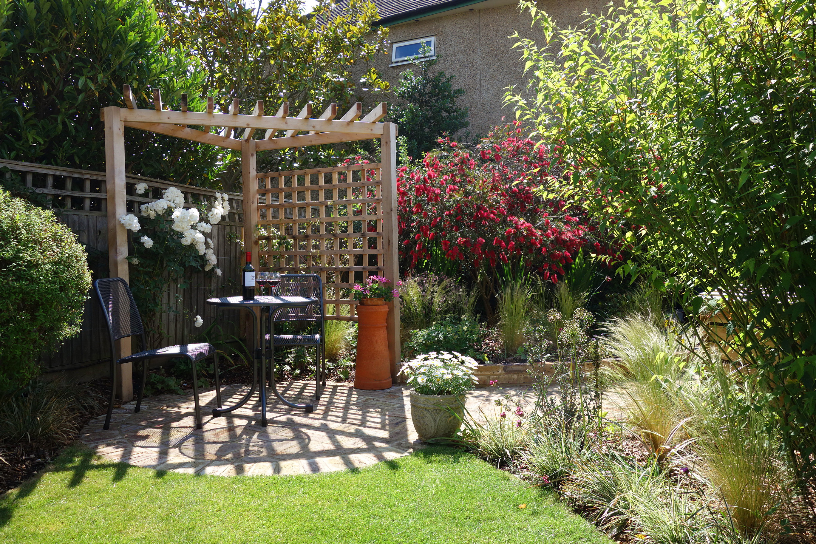 Traditional Back Garden – Ruislip Manor