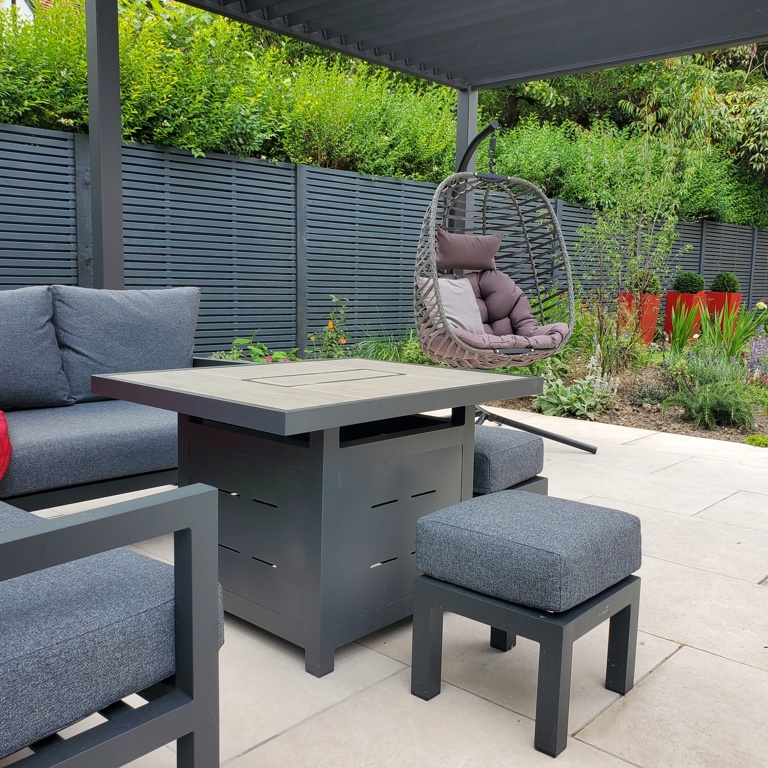 Seating area