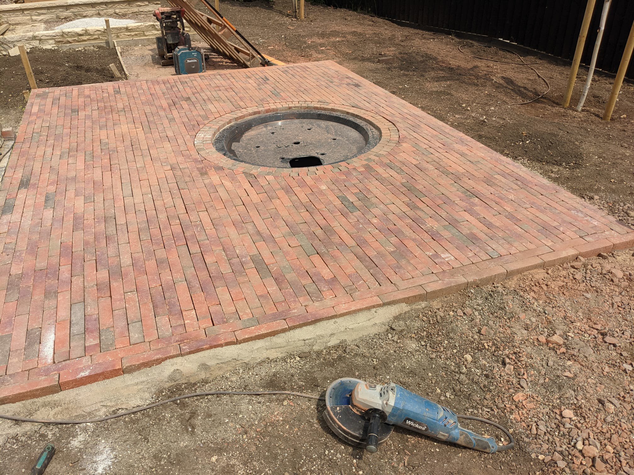 Clay paving
