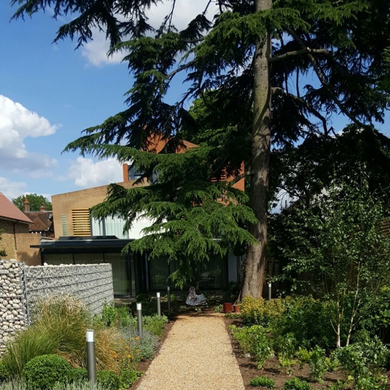 Gravel, everedge path