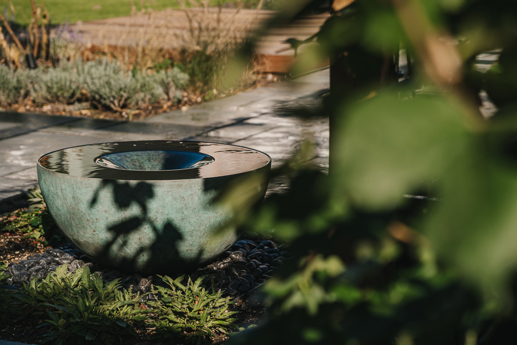 Infinity water feature