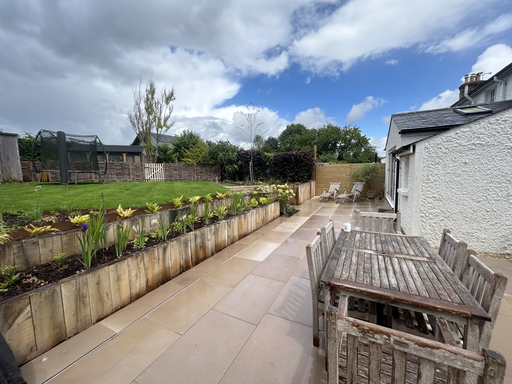Oak retaing wall and terrace