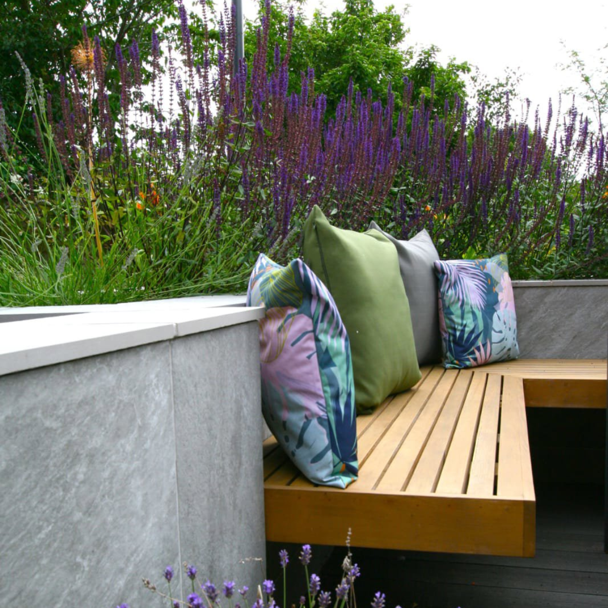 Fitted Seating Set Against A Raised Bed