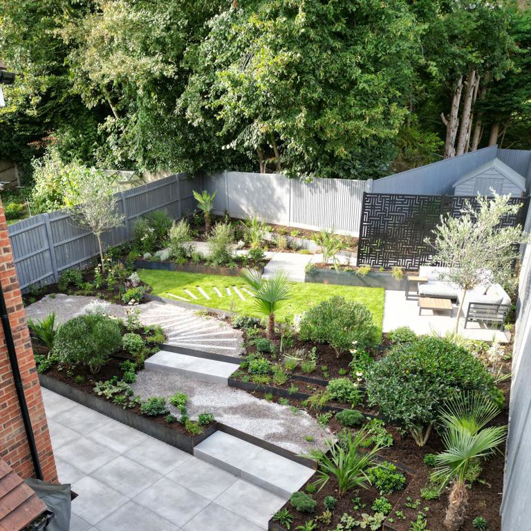The Angled Garden 