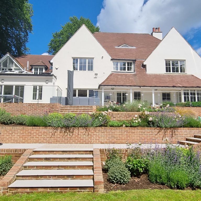 Retaining walls